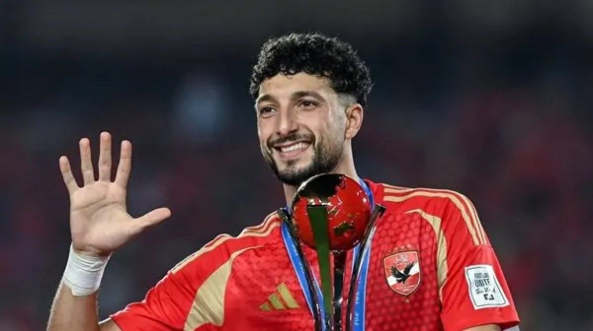 عاجل: عروض بملايين الدولارات.. هل يرحل وسام أبو علي عن الأهلي؟