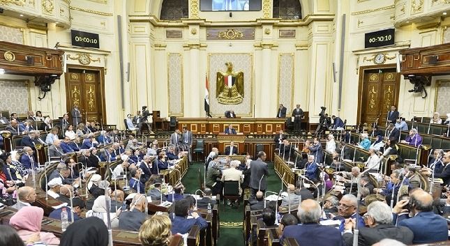 البرلمان يسدل الستار على قانون الإيجار القديم.. ووزير…