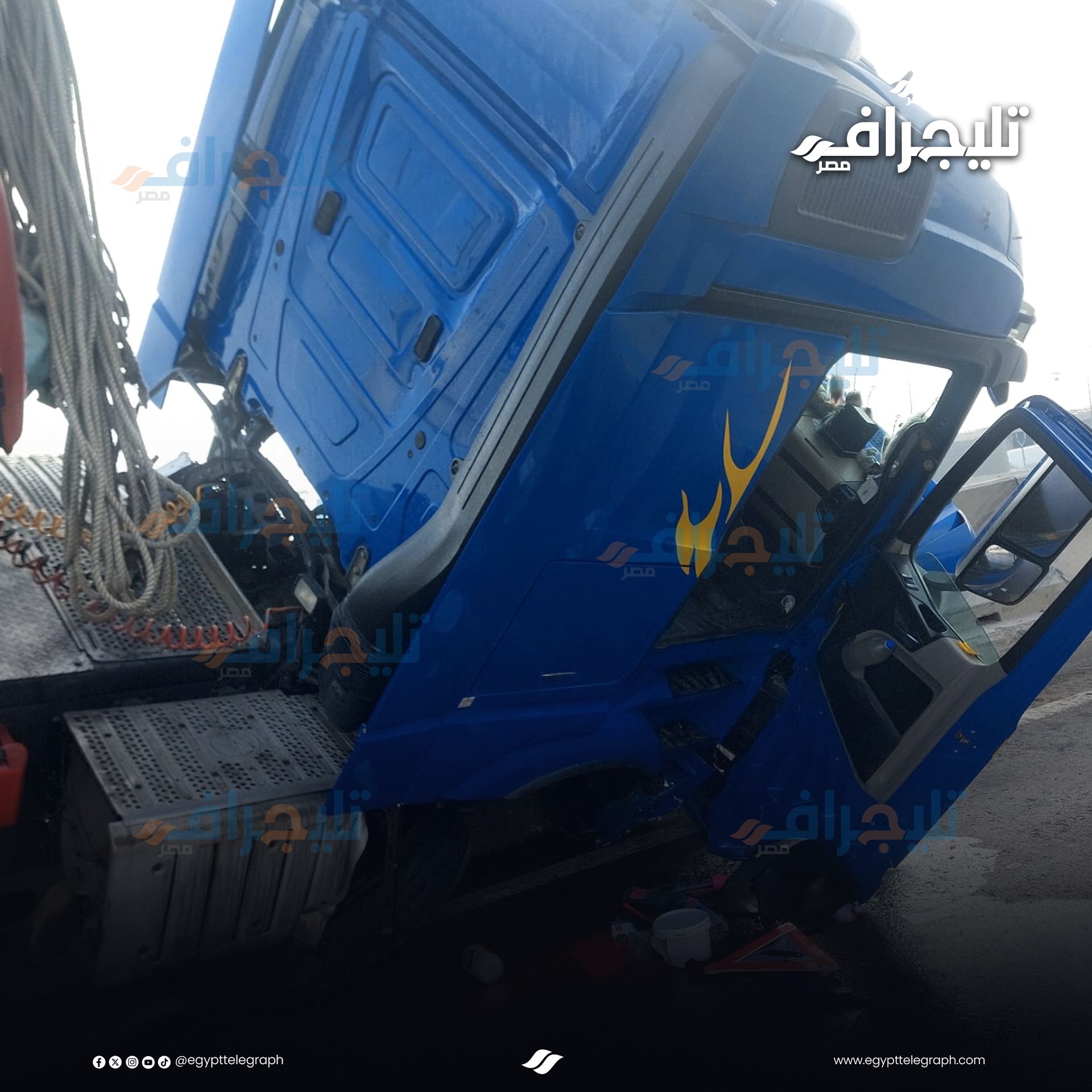 عاجل: انتشال أول مصاب من إحدى تريلات حادث طريق إسكندرية الصحراوي (صور)