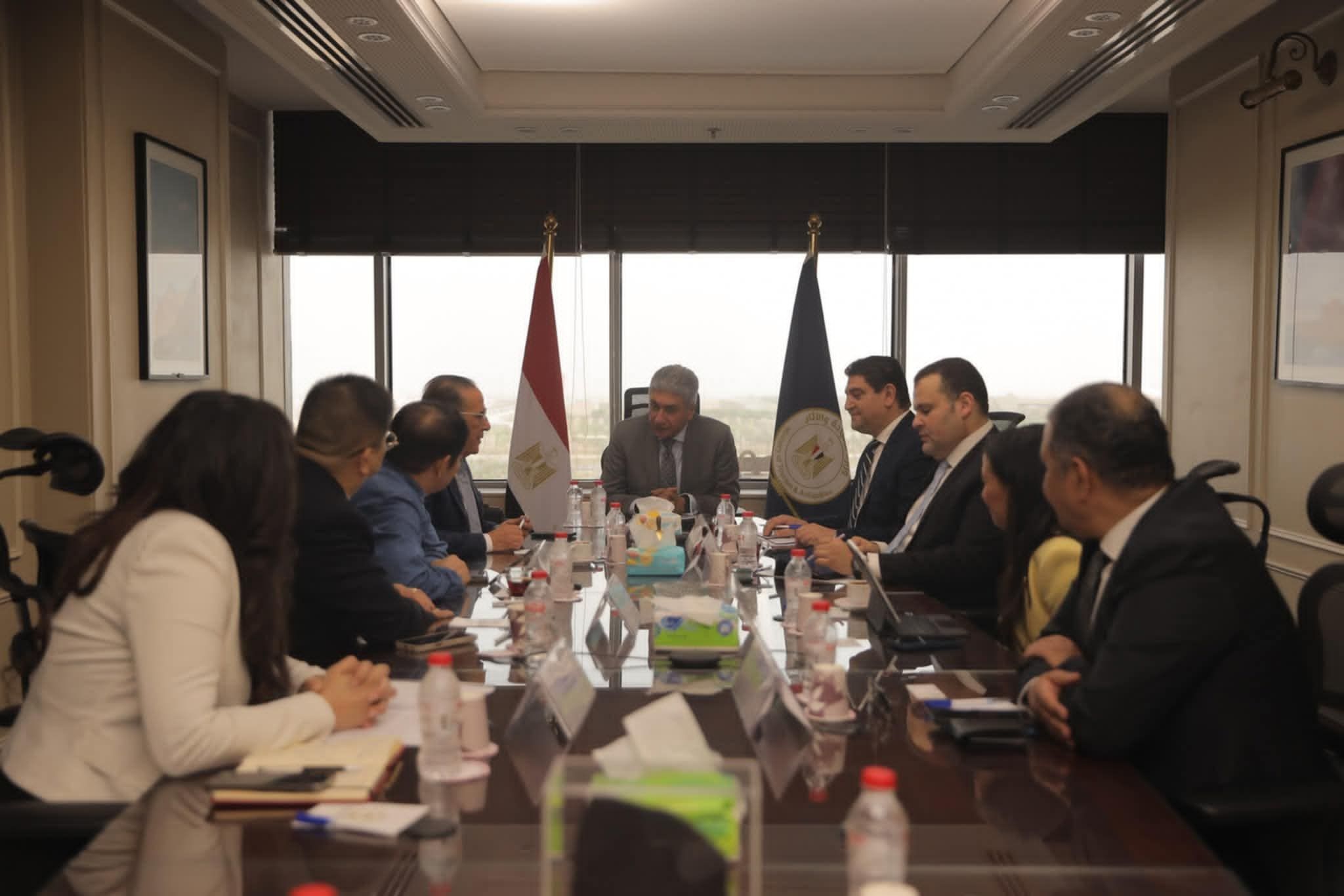 وزير السياحة يبحث مع شركة صينية تطوير السياحة النيلية