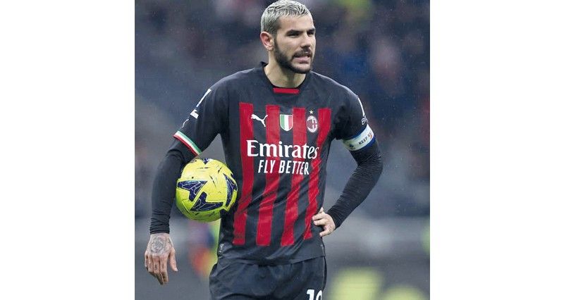 الهلال السعودي يقترب من ضم الفرنسي ثيو هيرنانديز لاعب ميلان الإيطالي