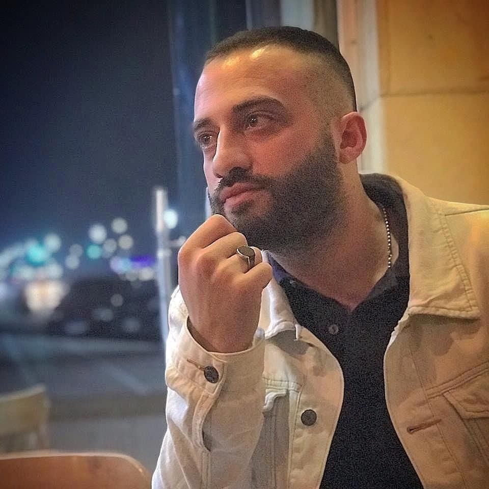 أحمد جابر لـ "دوت الخليج الفني": "الجمهور يميل للأغاني الدرامية أكثر..وهذا رأيي في الذكاء الاصطناعي..وهذه أعمالي المقبلة" (خاص)