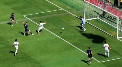 باريس يلقن ريال مدريد درساً ويبلغ النهائي