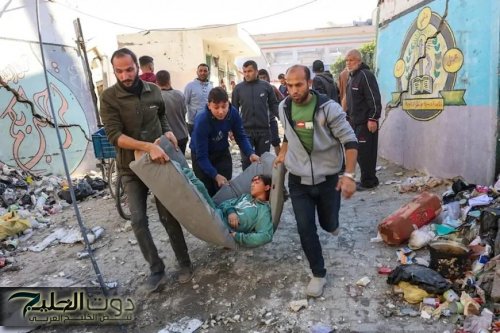 الاحتلال يواصل مجازره بحق المدنيين والجوعى في غزة