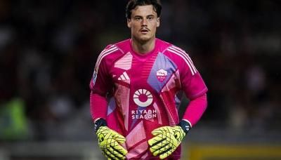 روما يعلن تجديد عقد سفيلار