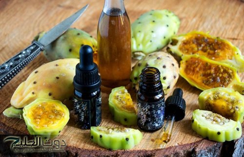 "مش هتبطل تستخدمه" زيت سحري من عند العطار يمنحكِ بشرة مشدودة بدون حقن البوتوكس