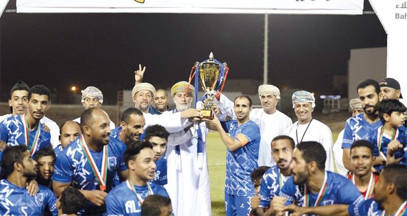 فريق السور بطلا لدوري الهواة بنادي بهلاء