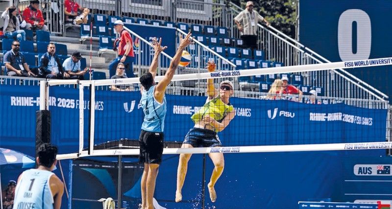 المنتخب الجامعي للكرة الطائرة الشاطئية يتأهل إلى الدور النهائي