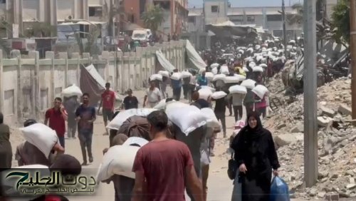 شحنة طحين أردنية ضخمة تدخل غزة