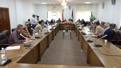 أخبار اليمن : هيئة النواب تناقش مستجدات الأوضاع