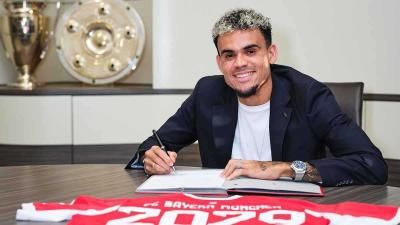 بايرن ميونخ يتعاقد مع لويس دياز