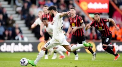 يونايتد يضرب بورنموث برباعية