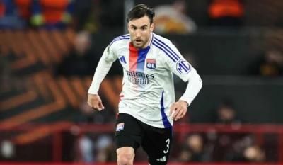 ليون يمدد عقد تاليافيكو حتى 2027