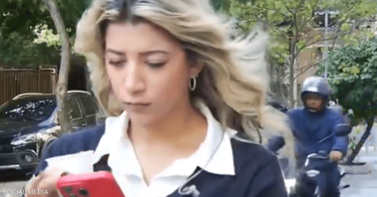 العالم اليوم - فيديو.. لص حاول سرقة هاتف مراسلة في البرازيل