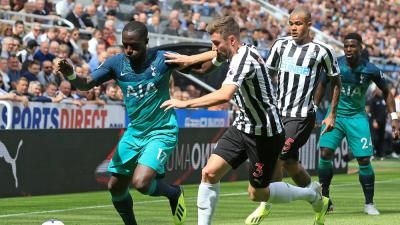 التعادل يحسم ودية نيوكاسل وتوتنهام