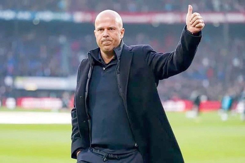 سلوت يثني على أداء ليفربول فـي وديتي أتلتيك بلباو