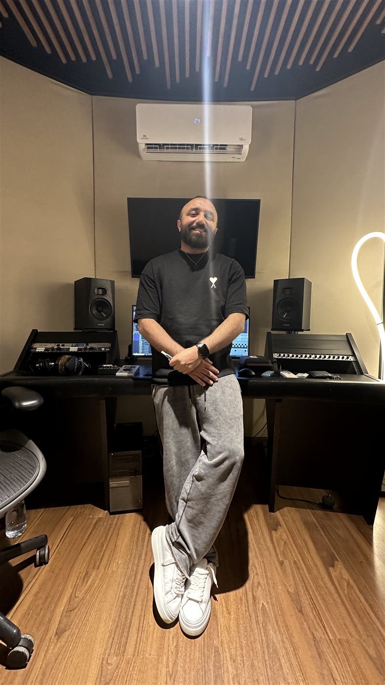 علي الخواجة يكشف لـ "دوت الخليج الفني" عن كواليس تعاونه مع الفنانة نيكول سابا في أغنية "خد هنا" (خاص)