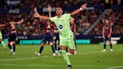 ريمونتادا برشلونة تحبط مغامرة ليفانتي