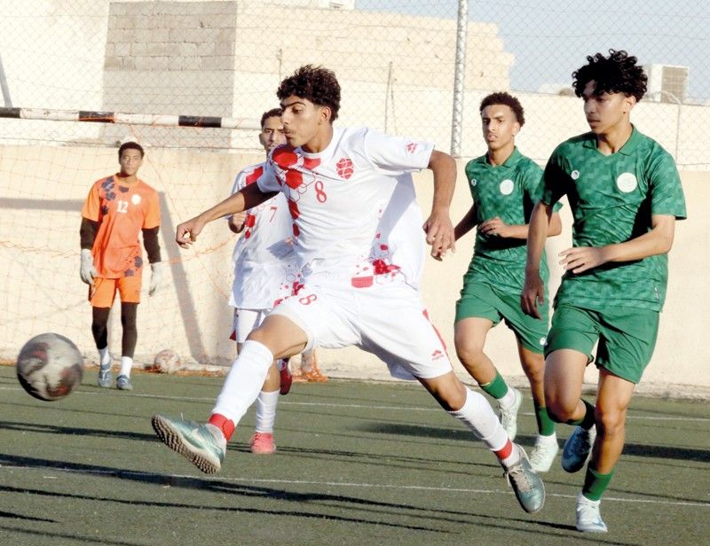 الأحمر المدرسي يبحث عن كأس البطولة العربية بلقاء الأردن