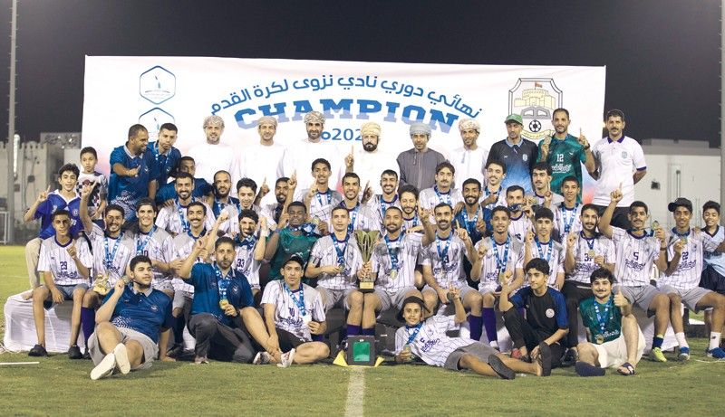 فريق الاتحاد الغربي بطلا لدوري الدرجة الأولى بنزوى