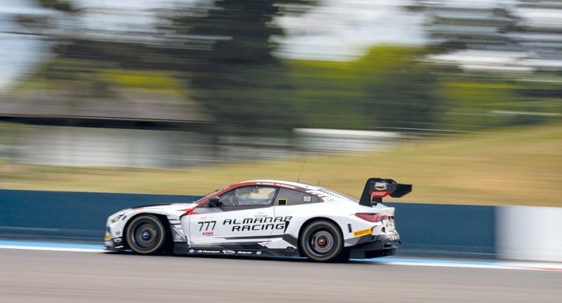 الفيصل الزبير وفريق المنار للسباقات يسعيان لتحقيق مراكز متقدمة على حلبة نوربرغرينغ الألمانية