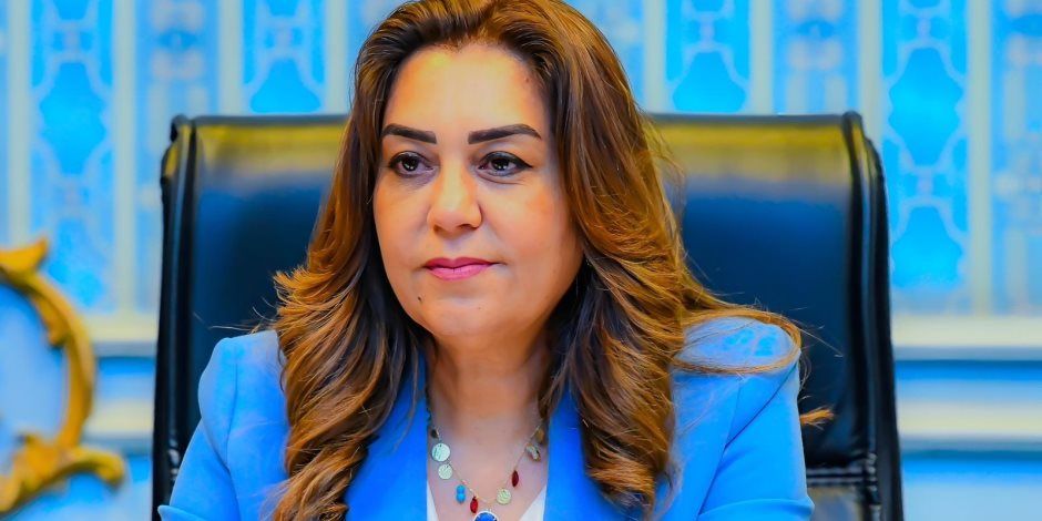 وزيرة التنمية المحلية تستعرض تقريرًا حول أبرز جهود وحدة السكان المركزية خلال شهر أغسطس 2025