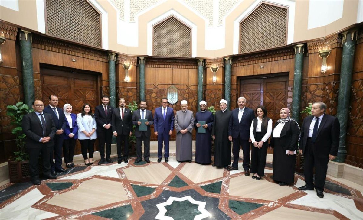 شيخ الأزهر ووزير الصحة يشهدان توقيع بروتوكول تعاون بين الوزارة ومجمع البحوث الإسلامية