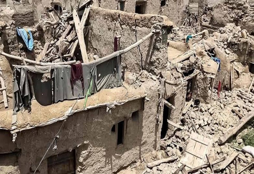 ارتفاع حصيلة ضحايا زلزال أفغانستان إلى 800 قتيل وأكثر من 1500 مصاب