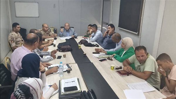 نائب محافظ الجيزة يتابع الموقف النهائي لتسليم مشروعات المبادرة الرئاسية حياة كريمة