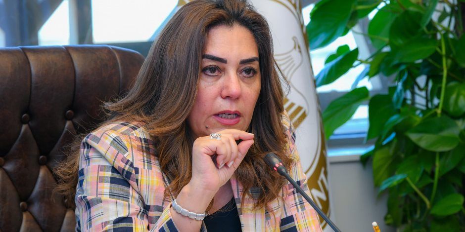 وزيرة التنمية المحلية والقائم بأعمال وزير البيئة تطلع على خطط عمل وزارة البيئة
