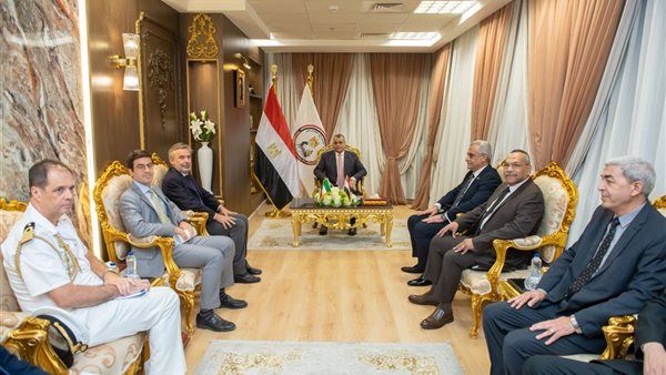 وزير الإنتاج الحربي يستقبل السفير الإيطالي لبحث سبل تعزيز التعاون المشترك
