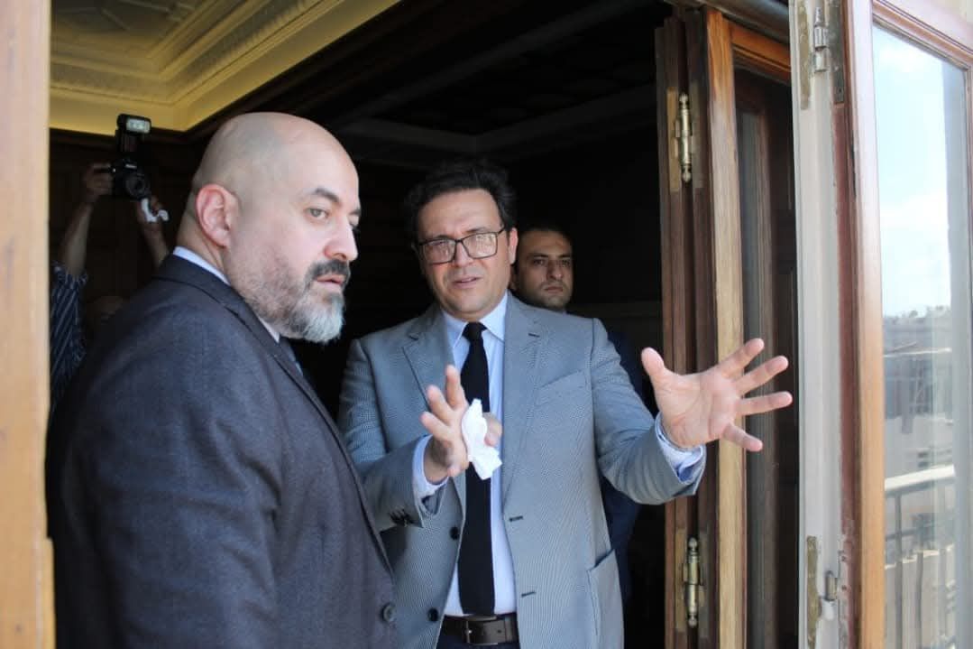 وزير الثقافة يتفقد "مبنى فيني" التراثي بالإسكندرية تمهيدًا لافتتاحه كمركز للعروض المتحفية والفنية