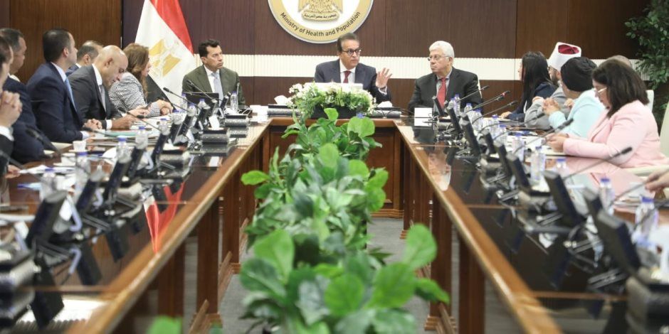 وزير الصحة يترأس الاجتماع الدوري للمجموعة الوزارية للتنمية البشرية