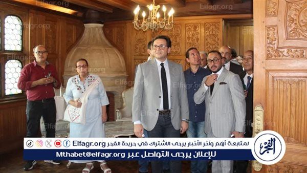 وزير الثقافة يتفقد "مبنى فيني" التراثي بالإسكندرية تمهيدًا لافتتاحه كمركز للعروض المتحفية والفنية