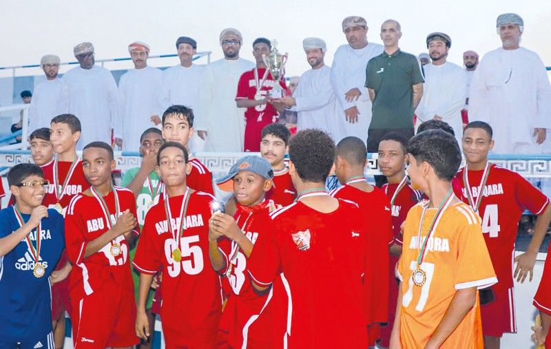ختام ناجح لبطولة حسيفين الكروية للمراحل السنية بشناص