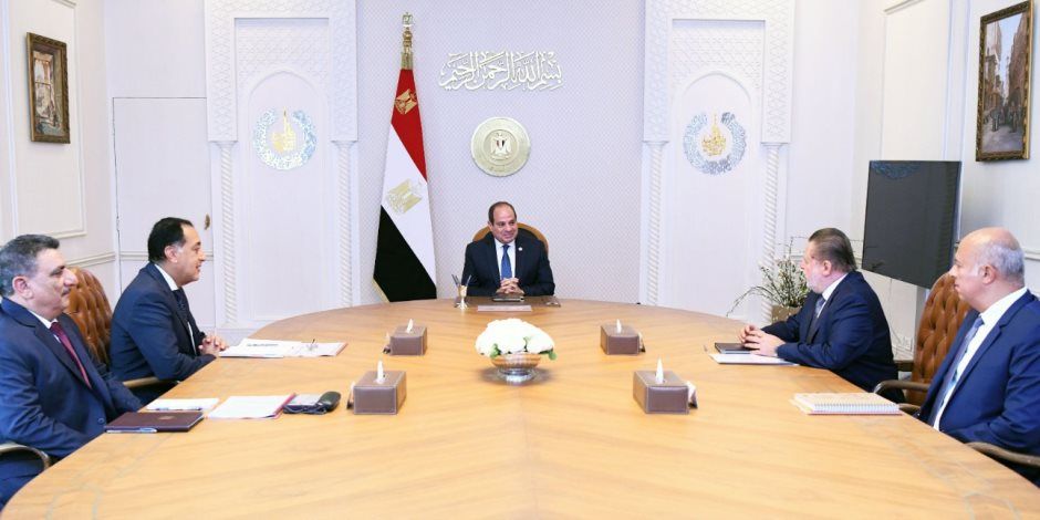 تفاصيل اجتماع الرئيس السيسى لمتابعة جهود خفض التضخم وزيادة الموارد الدولارية.. فيديو