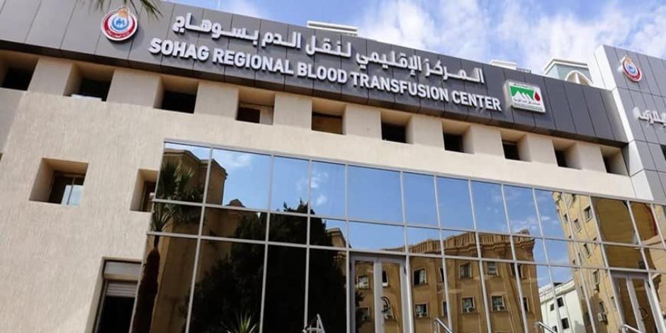 وزير الصحة يتلقى تقريرًا يفيد بتنفيذ مرور ميداني على 37 مشروعًا صحيًا جاريًا بـ13 محافظة