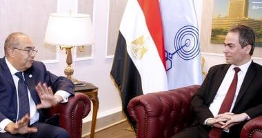 المسلماني يستقبل محمود محيى الدين قبيل بدء صالون ماسبيرو الثقافي