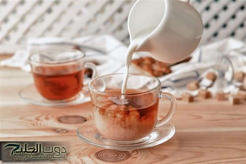 هذا ما يفعله شرب "الشاي باللبن" يوميا بجسمك