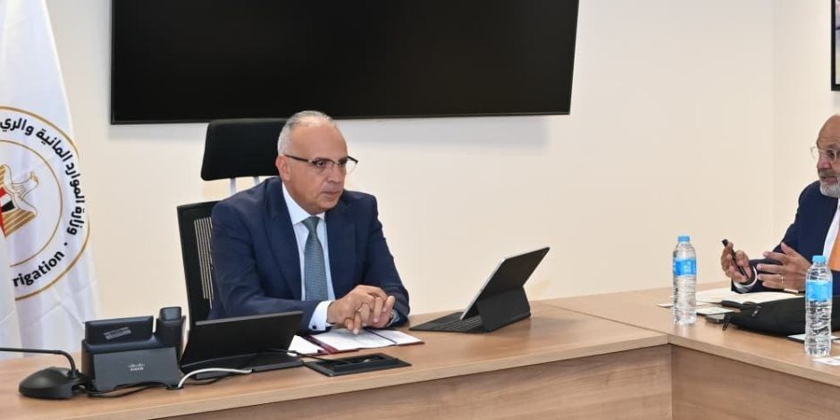 وزير الرى يلتقي المدير التنفيذي لمصر بمجموعة البنك الدولي لاستعراض مجالات التعاون المشترك بين الوزارة والبنك
