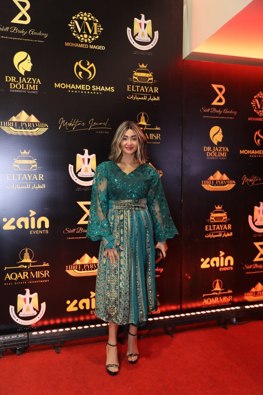 بالصور تكريم نجوم دراما رمضان في الدورة الـــ 13 لـــ مهرجان همسة للادب والفنون