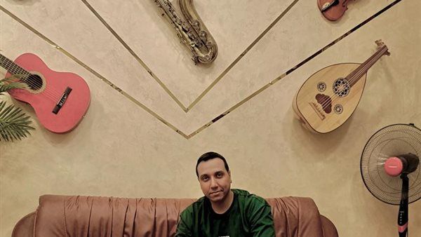 مودي نبيل يكشف لـ "دوت الخليج الفني" كواليس تعاونه الأول مع الفنان مصطفي قمر في أغنية "قمر قمرين" (حوار)