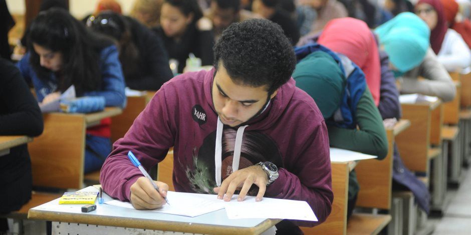 توزيع درجات ثانية ثانوى عام بعد تطبيق البكالوريا ودراسة التاريخ بدل الأحياء لعلمى