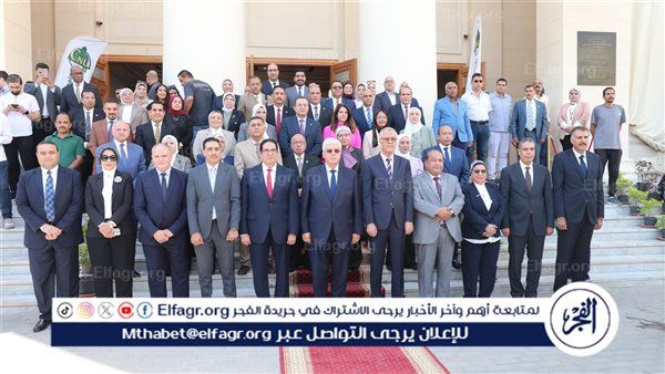 وزير التعليم العالي يبدأ العام الجامعي بتفقد جامعة القاهرة الأهلية