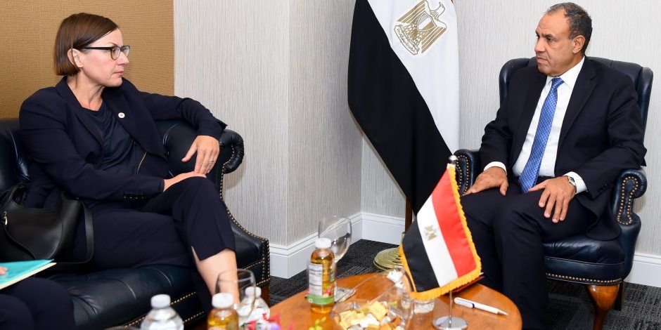 وزير الخارجية يلتقى مع رئيسة اللجنة الدولية للصليب الأحمر
