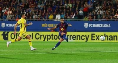 برشلونة يضرب بقوة ويقترب من الريال