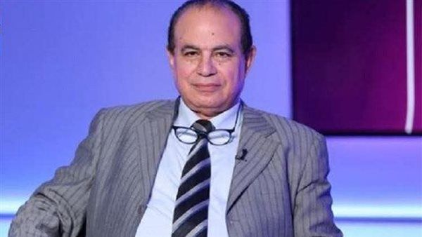 وزير الثقافة: اختيار أحمد مجاهد لإدارة المعرض يضمن استمرارية التطوير والتجديد