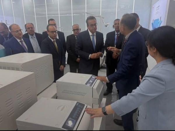 هيئة الدواء المصرية تشارك في الزيارة الرسمية إلى شنغهاي لتعزيز التعاون الصحي والدوائي مع الصين