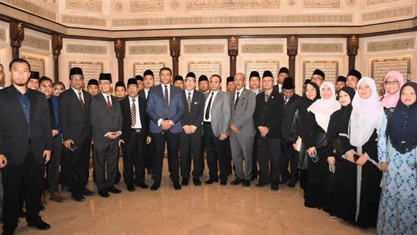 زيارة وفدًا من القضاة الشرعيين الماليزيين لمسجد مصر الكبير بالعاصمة الإدارية