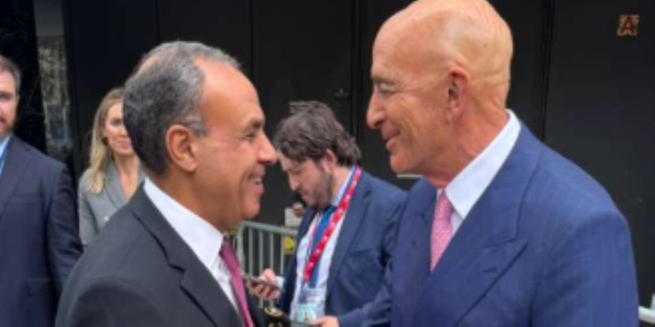 وزير الخارجية يؤكد للمبعوث الأمريكي إلى سوريا رفض مصر لأي مساس بسيادة سوريا أو أمن شعبها